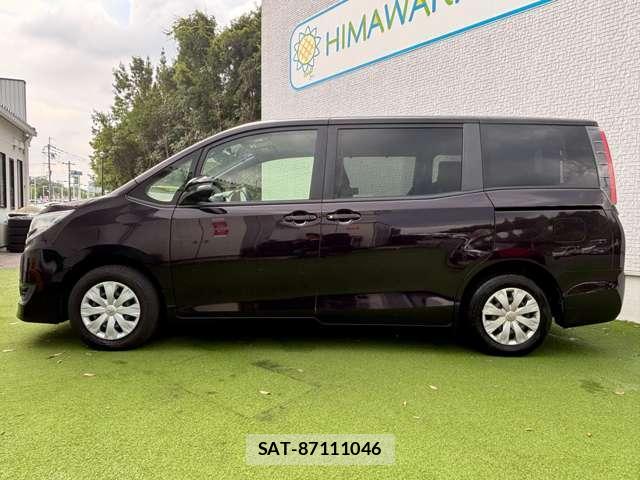Toyota NOAH 2017-09 8285484-17