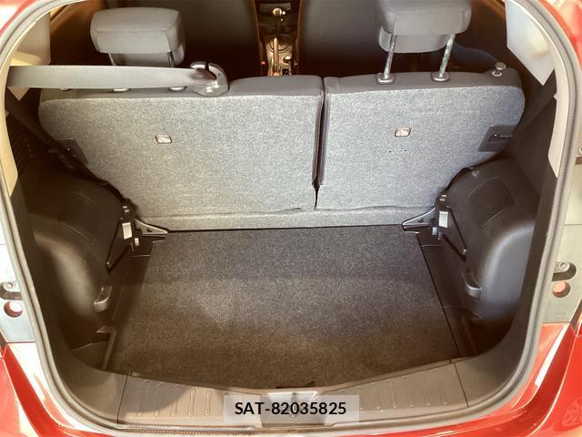 Nissan NOTE 2013-06 8276745-13
