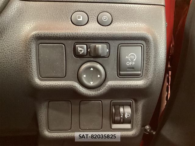 Nissan NOTE 2013-06 8276745-18