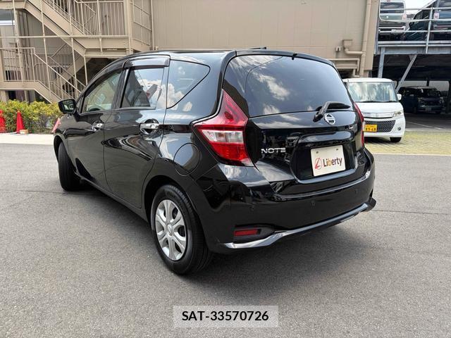 Nissan NOTE 2017-05 8276815-14