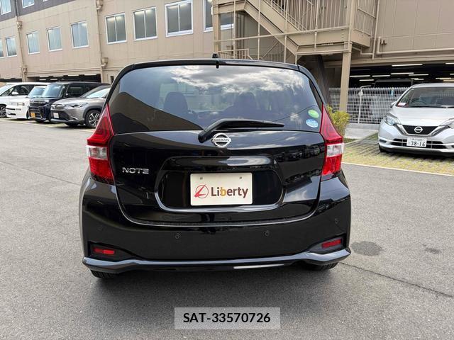 Nissan NOTE 2017-05 8276815-16