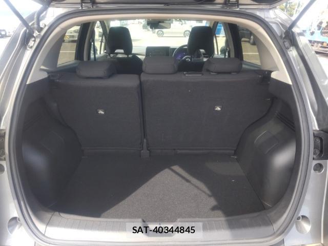Nissan NOTE 2021-07 8277145-7