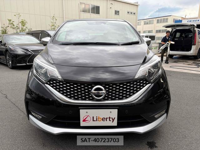 Nissan NOTE 2017-10 8277296-11