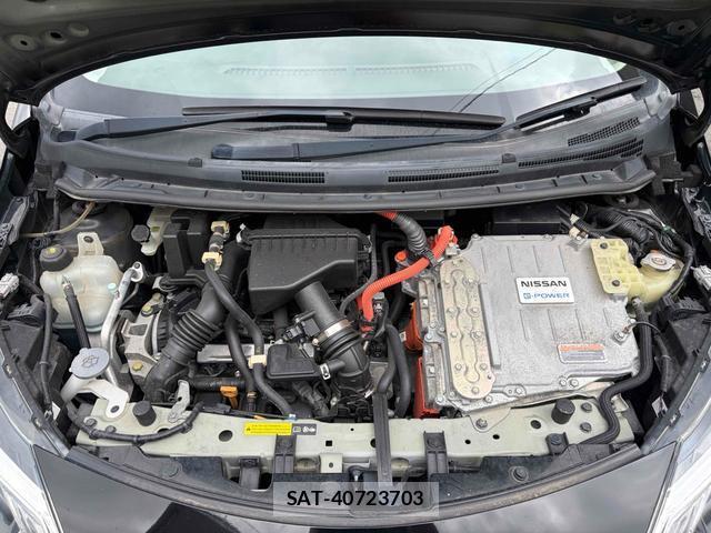 Nissan NOTE 2017-10 8277296-18