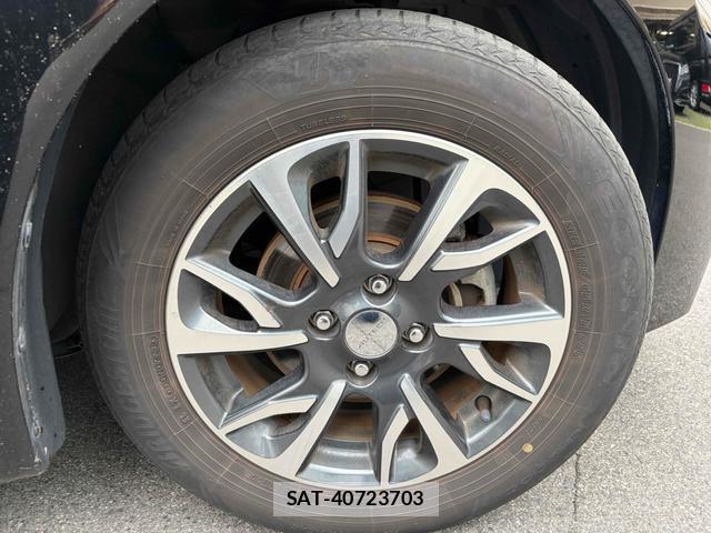 Nissan NOTE 2017-10 8277296-19