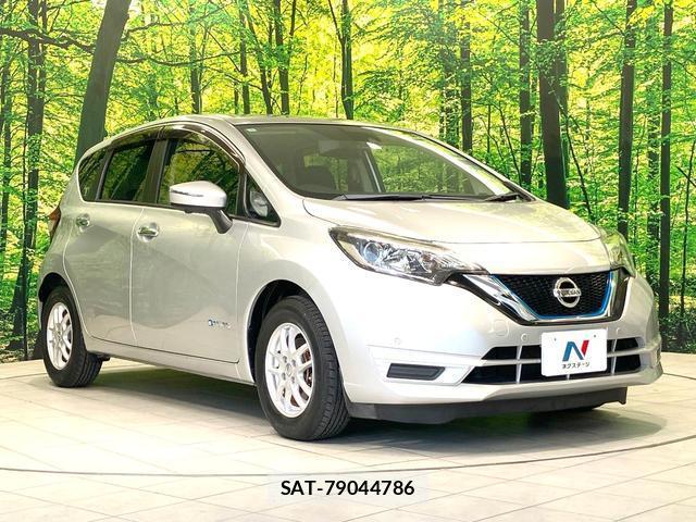 Nissan NOTE 2017-02 8277656-16