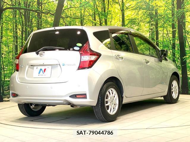 Nissan NOTE 2017-02 8277656-17