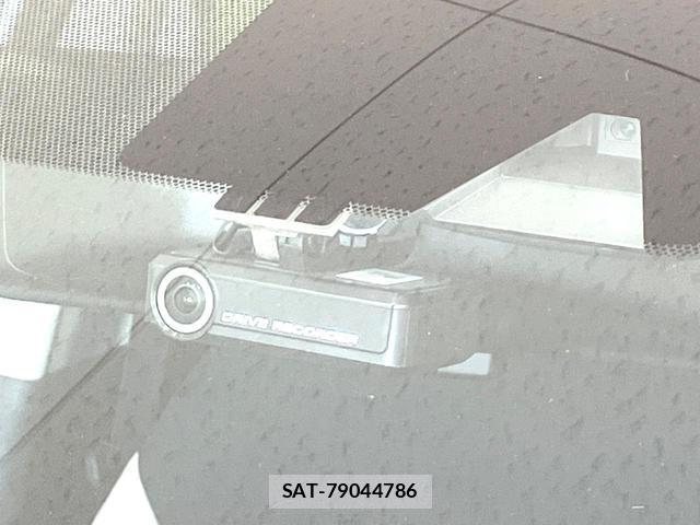 Nissan NOTE 2017-02 8277656-5