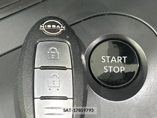 Nissan NOTE 2021-02 8278150-8