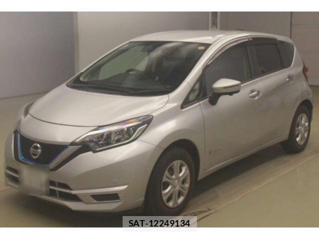 Nissan NOTE 2017-02 8278331-3