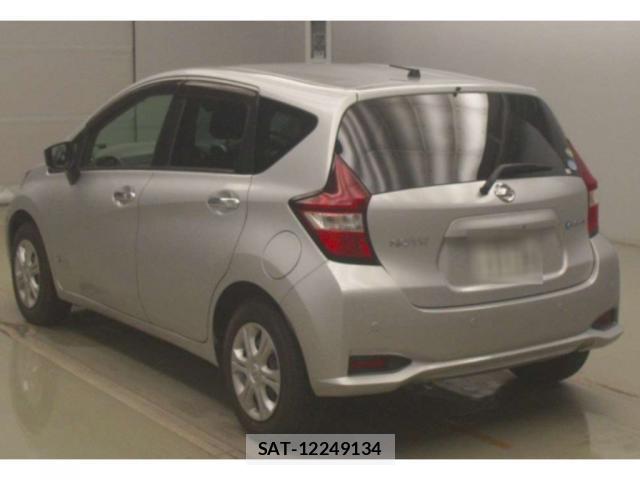 Nissan NOTE 2017-02 8278331-4