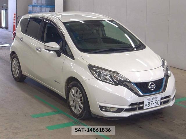 Nissan NOTE 2018-02 8278610-3