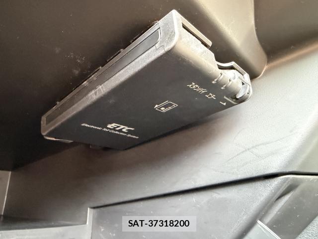 Nissan NOTE 2013-07 8278847-6
