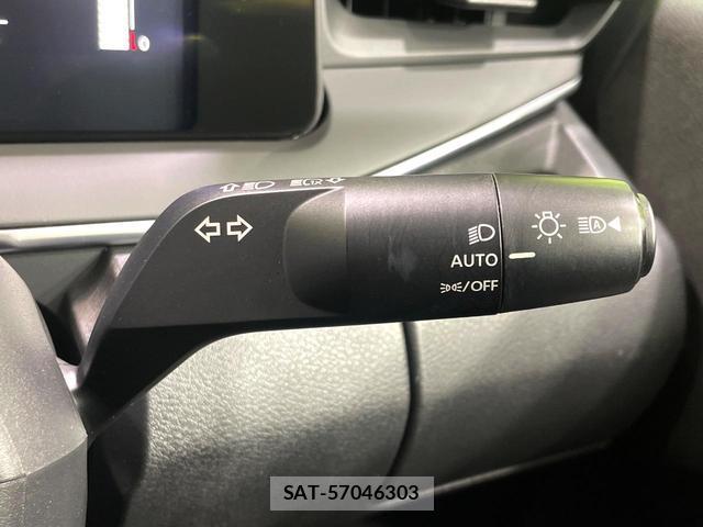 Nissan NOTE 2021-11 8279390-7
