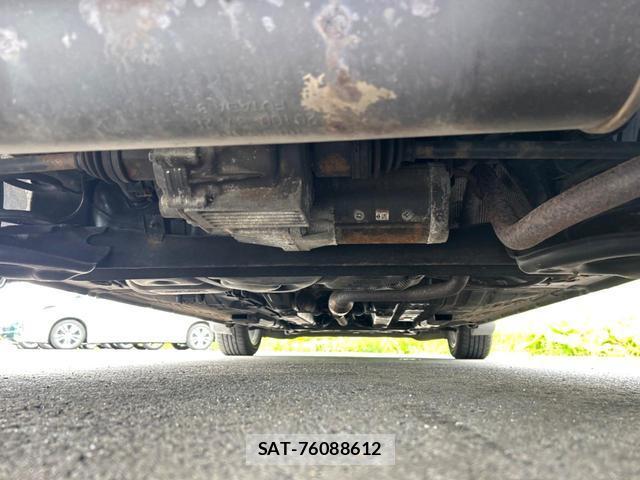 Nissan NOTE 2018-07 8279428-19