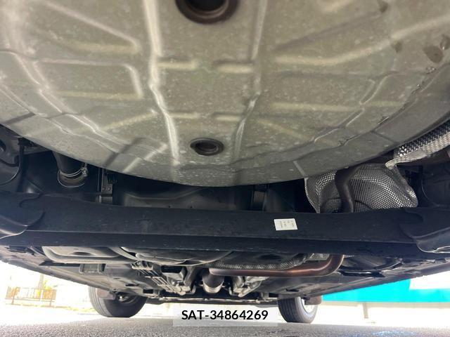 Nissan NOTE 2016-05 8279582-19