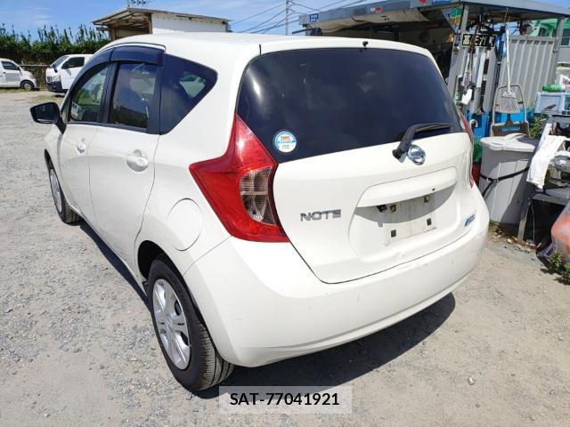 Nissan NOTE 2016-07 8279914-5