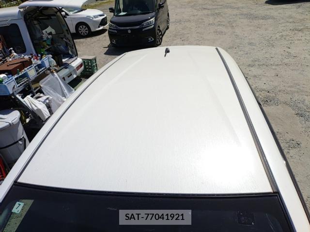 Nissan NOTE 2016-07 8279914-6