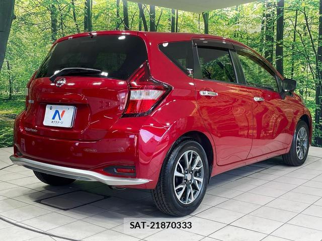 Nissan NOTE 2017-03 8280282-16