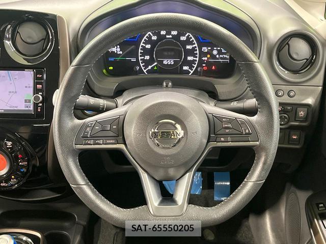 Nissan NOTE 2017-09 8280301-10