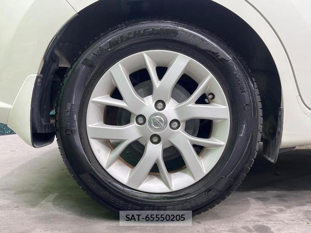 Nissan NOTE 2017-09 8280301-19