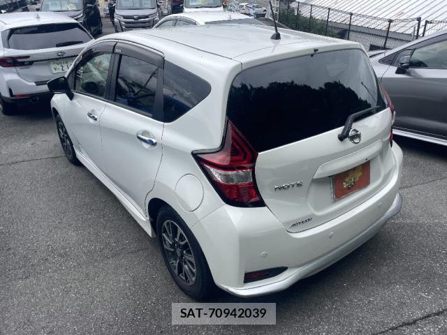 Nissan NOTE 2020-05 8280330-1