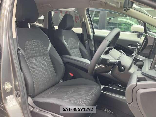 Nissan NOTE 2025-06 8280344-9