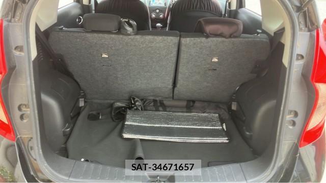 Nissan NOTE 2013-04 8280456-17