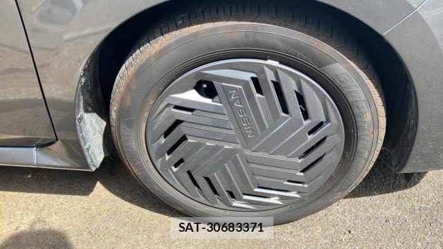 Nissan NOTE 2025-03 8280493-8