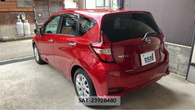 Nissan NOTE 2017-03 8280716-12