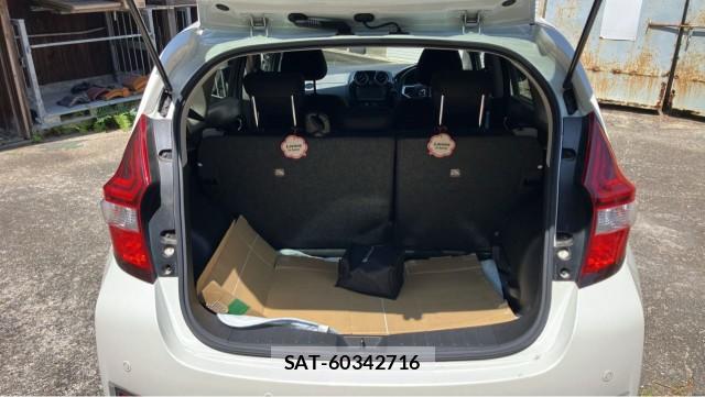 Nissan NOTE 2019-09 8280777-17