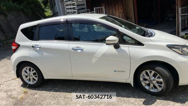 Nissan NOTE 2019-09 8280777-3
