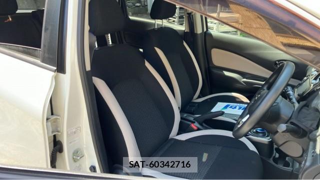 Nissan NOTE 2019-09 8280777-5