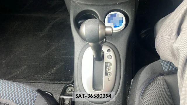 Nissan NOTE 2016-03 8281516-14