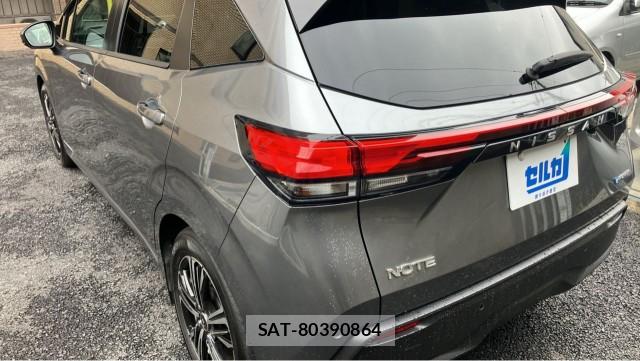 Nissan NOTE 2022-01 8281522-13