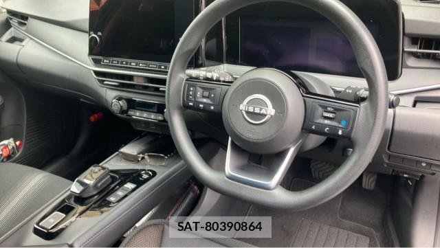 Nissan NOTE 2022-01 8281522-2