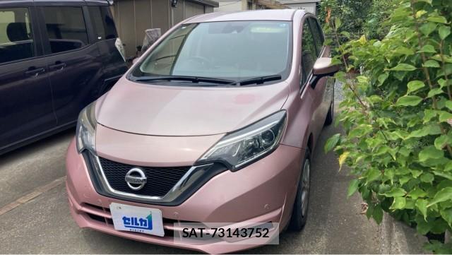 Nissan NOTE 2017-01 8281739-11