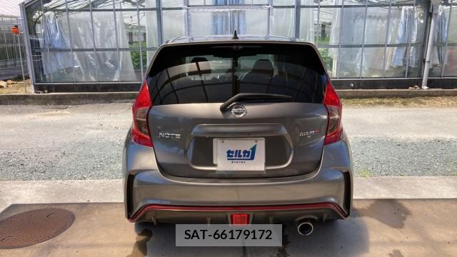 Nissan NOTE 2015-08 8281824-1