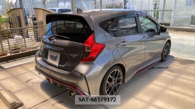 Nissan NOTE 2015-08 8281824-13