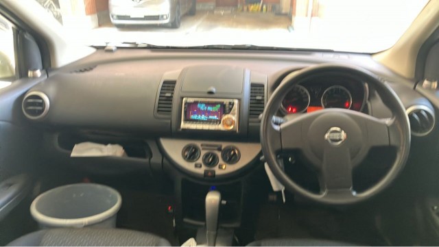 Nissan NOTE 2008-06 8282055-2