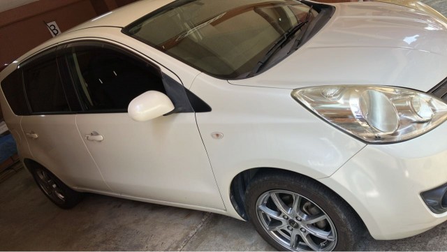 Nissan NOTE 2008-06 8282055-3