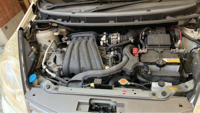 Nissan NOTE 2008-06 8282055-7