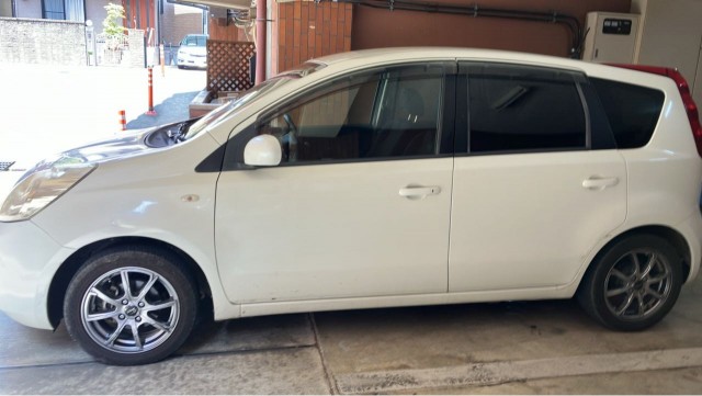 Nissan NOTE 2008-06 8282055-9