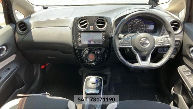Nissan NOTE 2019-09 8282117-2