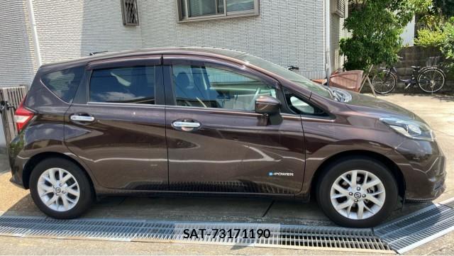 Nissan NOTE 2019-09 8282117-3