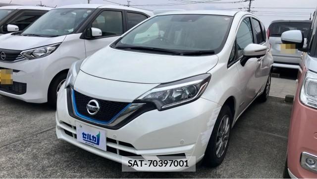 Nissan NOTE 2019-06 8282428-0