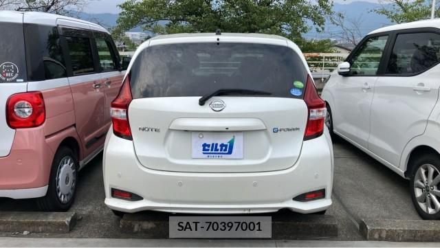 Nissan NOTE 2019-06 8282428-1