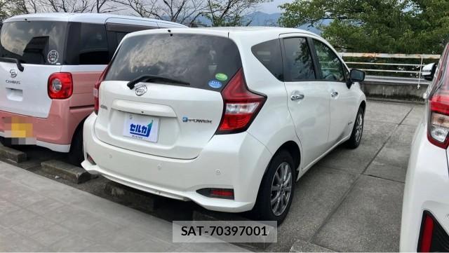 Nissan NOTE 2019-06 8282428-12