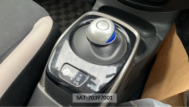 Nissan NOTE 2019-06 8282428-14