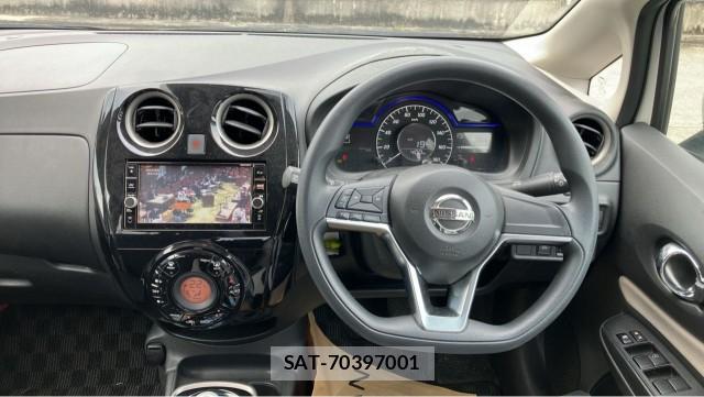Nissan NOTE 2019-06 8282428-16